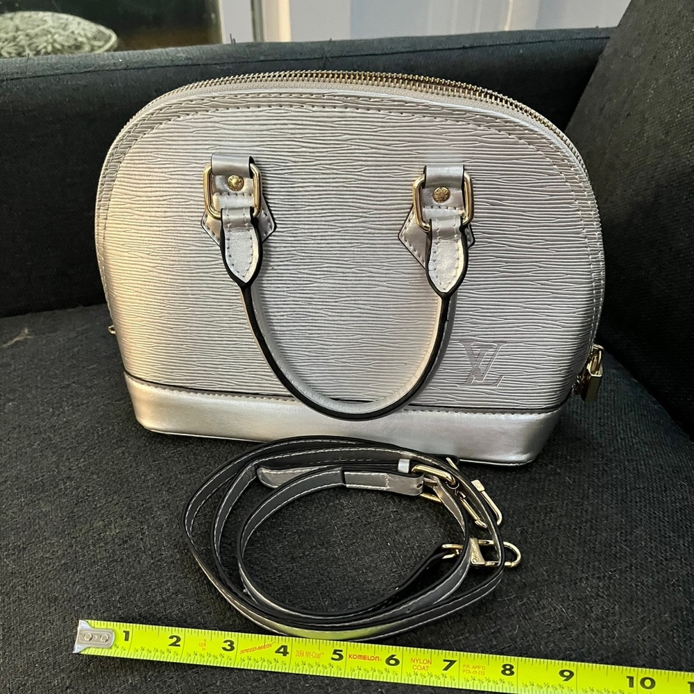 Alma Shaped Handbag
